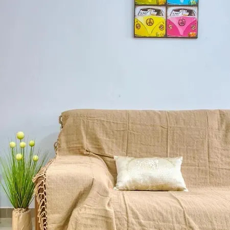 Spacious 1Br Apartment, Walk To Sliema Promenade Tal-Hriereb